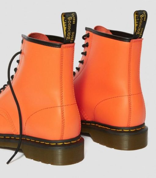 DR. MARTENS 1460 SMOOTH ANKLE BOOTS ORANGE