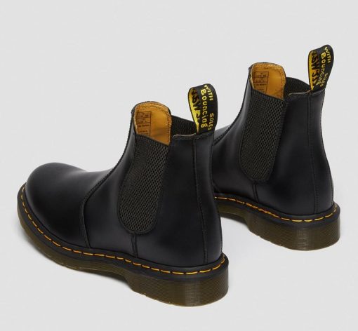 DR.MARTENS 2976 SMOOTH LEATHER CHELSEA BOOTS