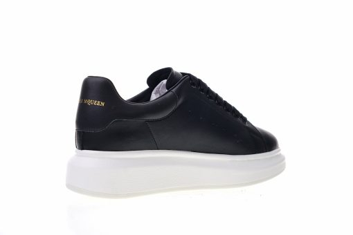 Alexander McQueen Nero - AvaSneaker