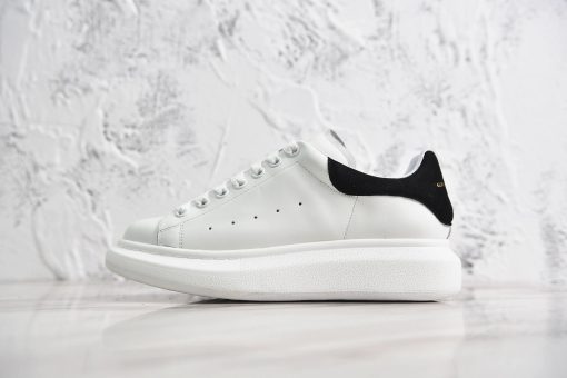 Alexander McQueen White Black - AvaSneaker