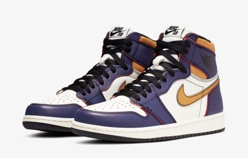 NIKE AIR JORDAN 1 GOLD X PURPLE