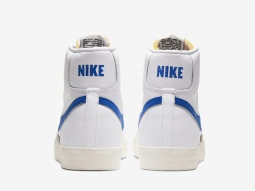 NIKE BLAZER MID 77 VINTAGE WHITE X BLUE LOGO