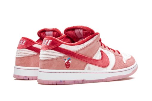 NIKE SB DUNK LOW STRANGELOVE