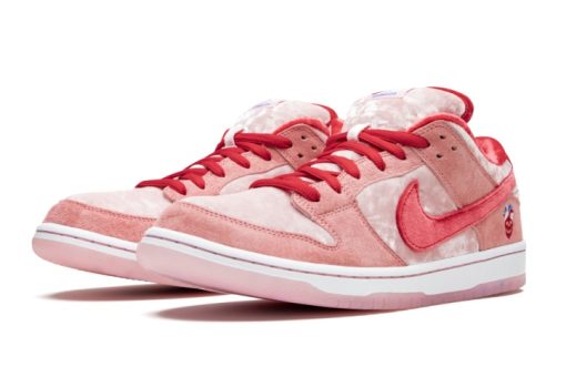 NIKE SB DUNK LOW STRANGELOVE