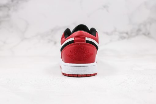 NIKE Air Jordan 1 Low