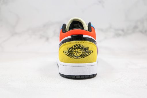 NIKE JORDAN 1 LOW SE Lightbulb