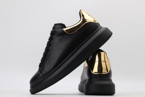 Alexander mcqueen Black gold tail