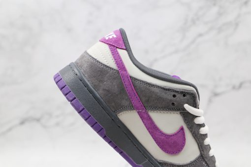 NIKE Dunk Low Pro SB "Purple Pigeon"