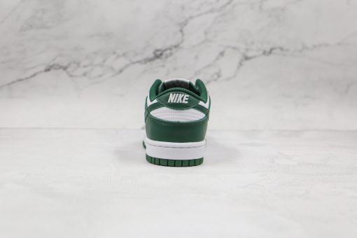 NIKE SB Dunk Low - Image 6