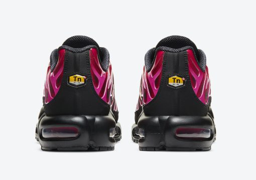 Nike Air Max Plus Supreme Black