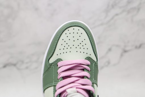 NIKE Air Jordan 1 Mid SE “Dutch Green”