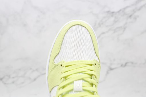 NIKE Air Jordan 1 Low Limelight