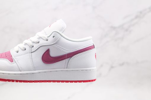 NIKE Air Jordan 1 Low White and purple