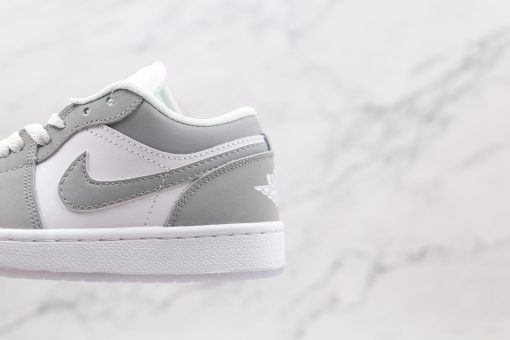 NIKE Air Jordan 1 Low “Wolf Grey”