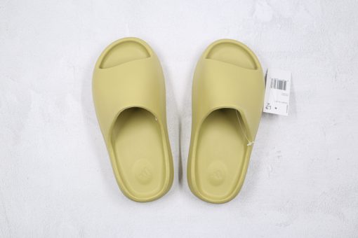 Yeezy Slide Resin