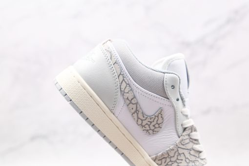 NIKE Air Jordan 1 Low PRM“Elephant Print”