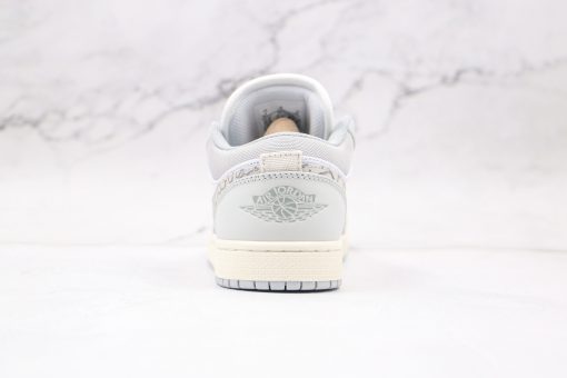 NIKE Air Jordan 1 Low PRM“Elephant Print”