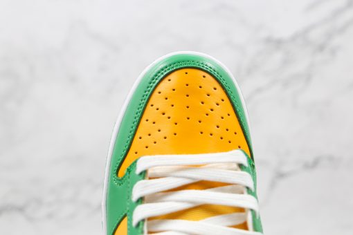 NIKE Dunk Low SP Yellow green