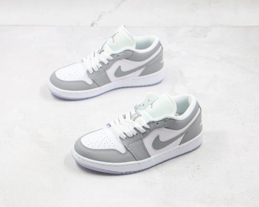 NIKE Air Jordan 1 Low “Wolf Grey”