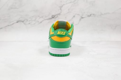 NIKE Dunk Low SP Yellow green