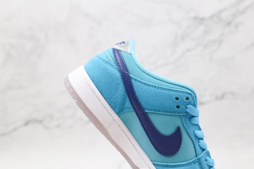 NIKE SB Dunk Low  Pro Blue Fury - Image 4