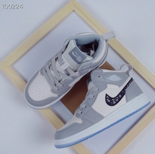 Nike Air Jordan 1 dior with lace - Image 3