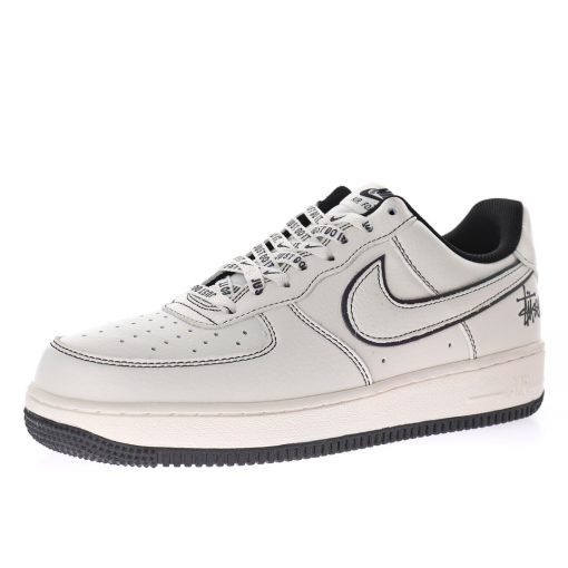 Stussy x Nike Air Force 1´07"White/Black Laser