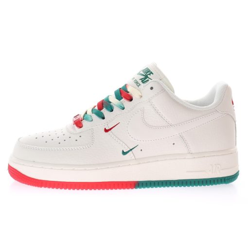 Nike Air Force 1’07 QS"Summit White/Green/Red Swooshes"