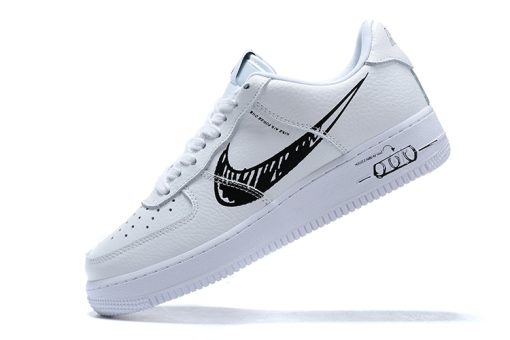 Nike Wmns Air Force 1 Graffiti White