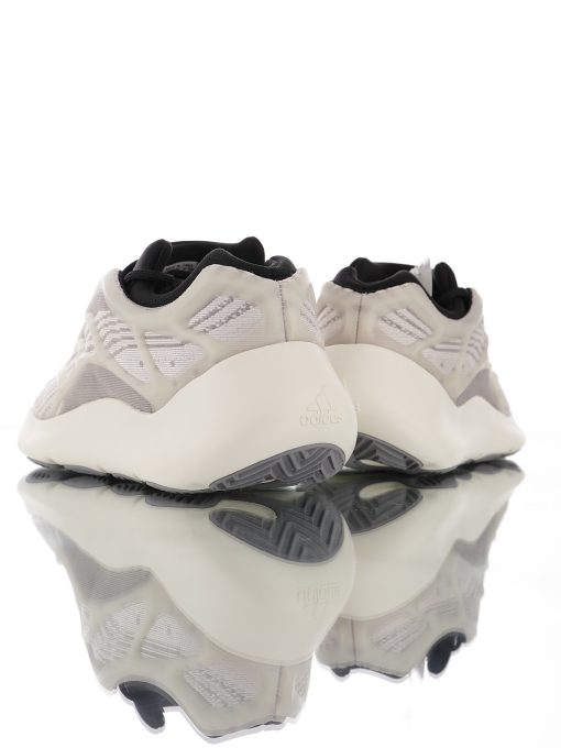 Foam Runner Yeezy Boost 700 V3"White/Black"