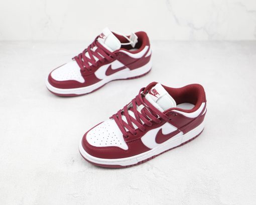 NIKE SB Dunk Low White red - Image 2