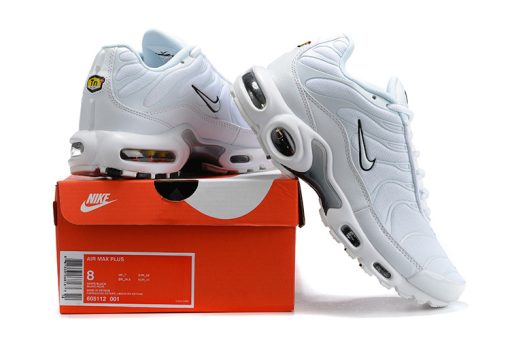 Nike TN Air Max Plus white/Black Logo