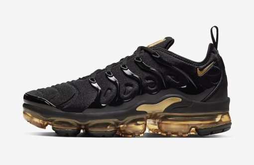 NIKE Air Vapormax Tn Plus Black gold