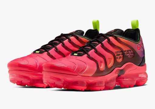 NIKE Air Vapormax Tn Plus Red black differentiation