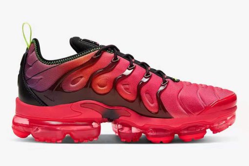 NIKE Air Vapormax Tn Plus Red black differentiation