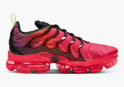 NIKE Air Vapormax Tn Plus Red black differentiation