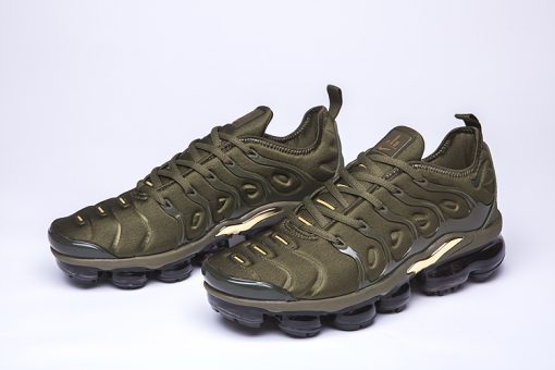 NIKE Air Vapormax Tn Plus Military green