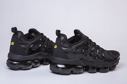 NIKE Air Vapormax Tn Plus All black