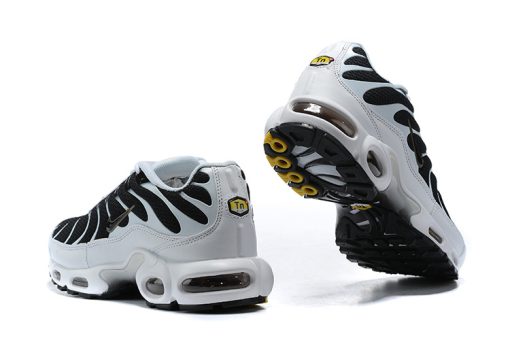 Nike Wmns Air Max Plus TN Black White