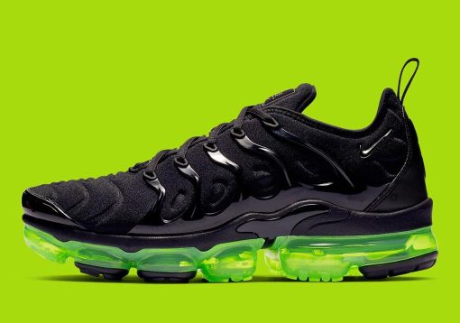 NIKE Air Vapormax Tn Plus Black green