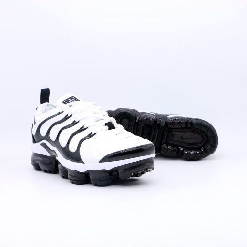 NIKE Air Vapormax Tn Plus White Face and Black Background - Image 3