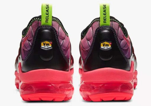 NIKE Air Vapormax Tn Plus Red black differentiation