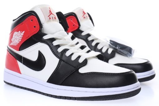 Nike Air Jordan 1 Mid "Newsprint"