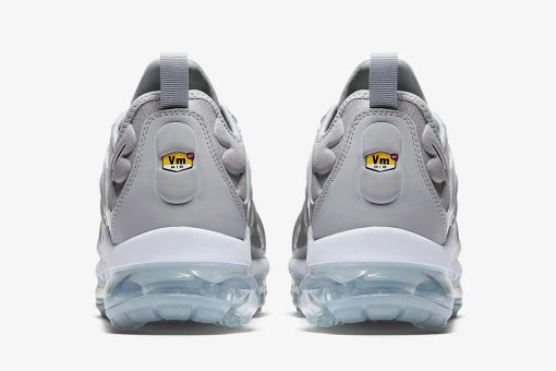 NIKE Air Vapormax Tn Plus Gray black differentiation