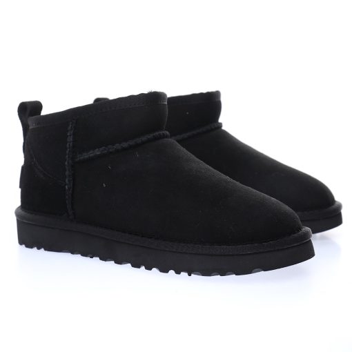 UGG W Classic Ultra Mini "All black and velvet"