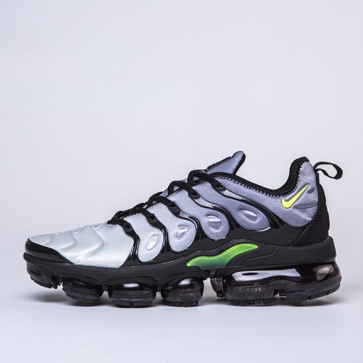 NIKE Air Vapormax Tn Plus Grey black green