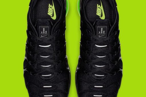 NIKE Air Vapormax Tn Plus Black green