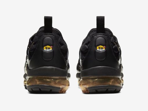 NIKE Air Vapormax Tn Plus Black gold - Image 4