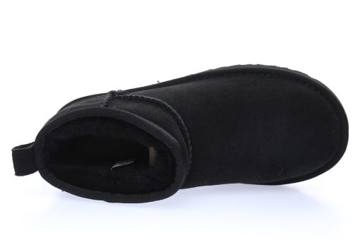 UGG W Classic Ultra Mini "All black and velvet"