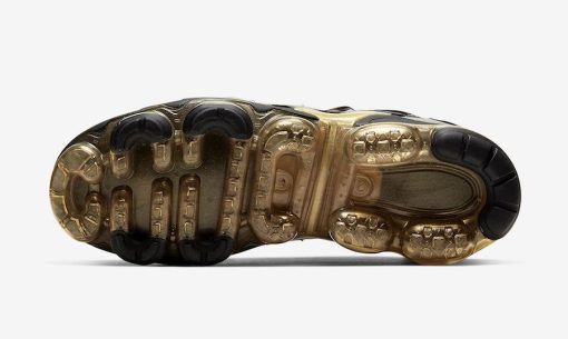 NIKE Air Vapormax Tn Plus Black gold - Image 6